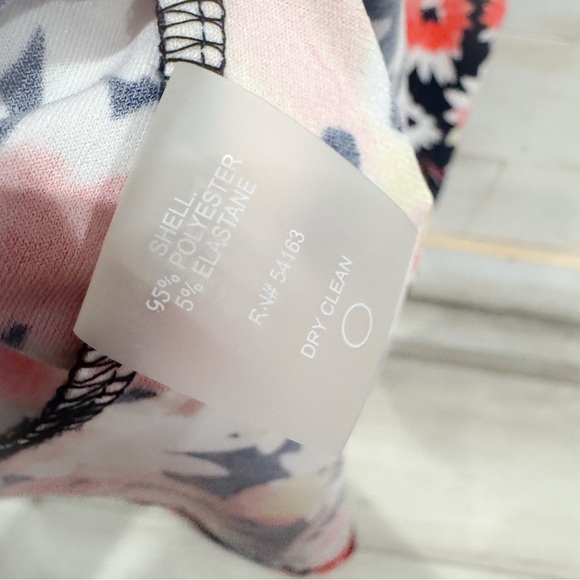 Tommy Hilfiger floral cutout arm shift dress ❤️ - Picture 6 of 7